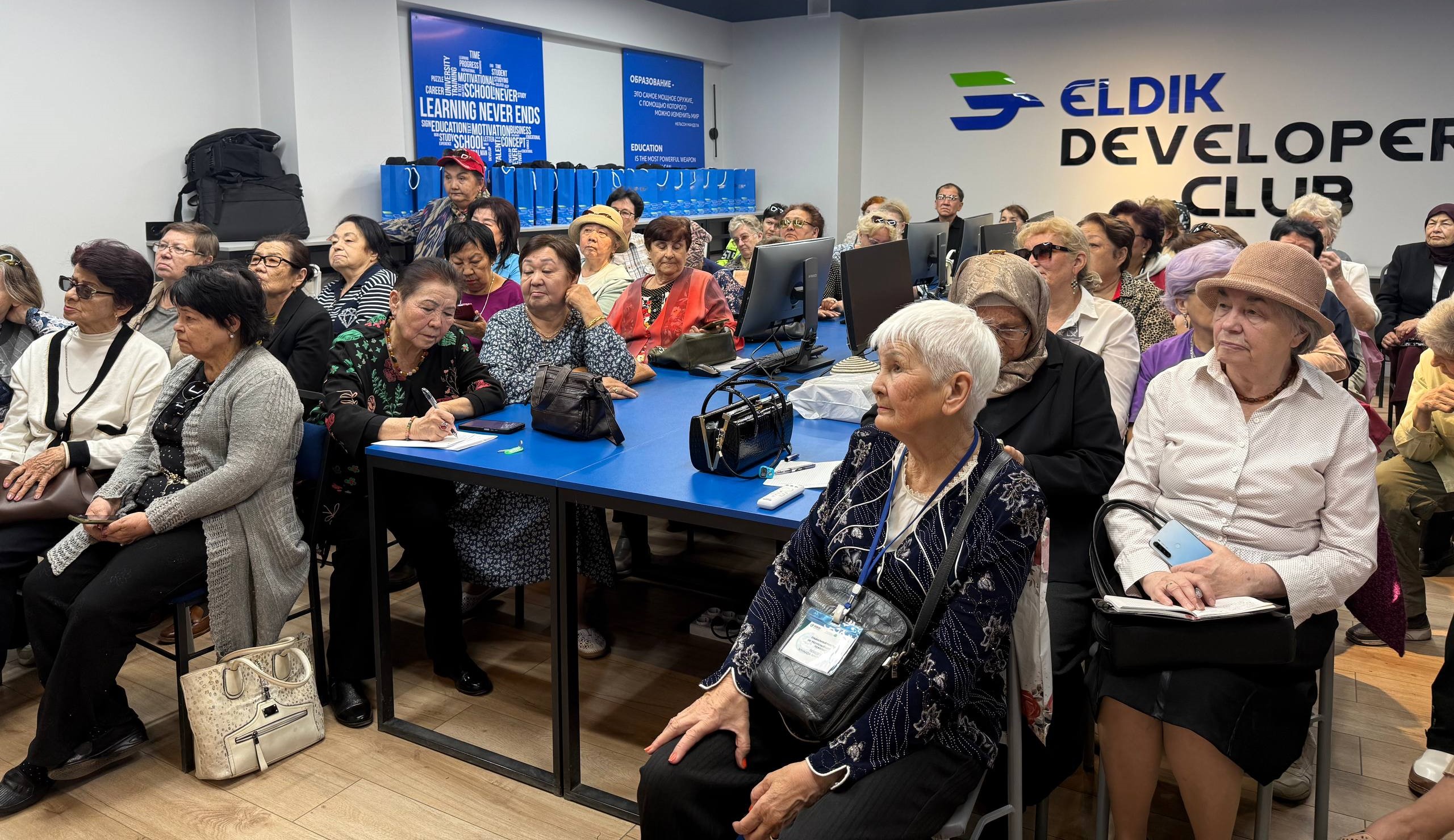 Элдик Банк улгайган жарандар үчүн киберкоопсуздук боюнча тренинг өткөрдү